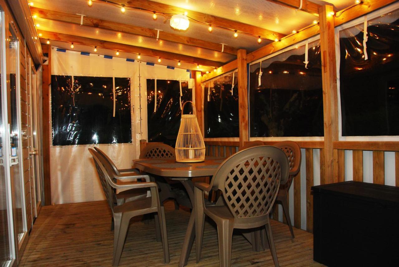 Mobilhome 2Ch Climatise-Terrasse Fermee-4 Velos-Camping 4 Etoiles Les Charmettes レ・マトゥ エクステリア 写真