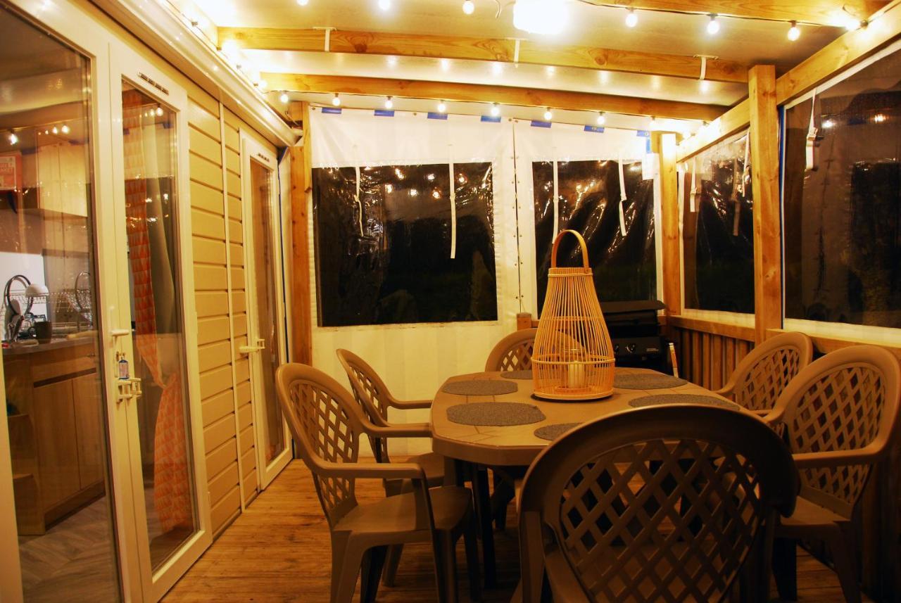 Mobilhome 2Ch Climatise-Terrasse Fermee-4 Velos-Camping 4 Etoiles Les Charmettes レ・マトゥ エクステリア 写真