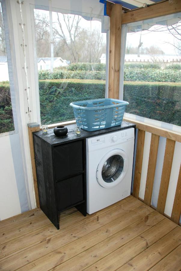 Mobilhome 2Ch Climatise-Terrasse Fermee-4 Velos-Camping 4 Etoiles Les Charmettes レ・マトゥ エクステリア 写真
