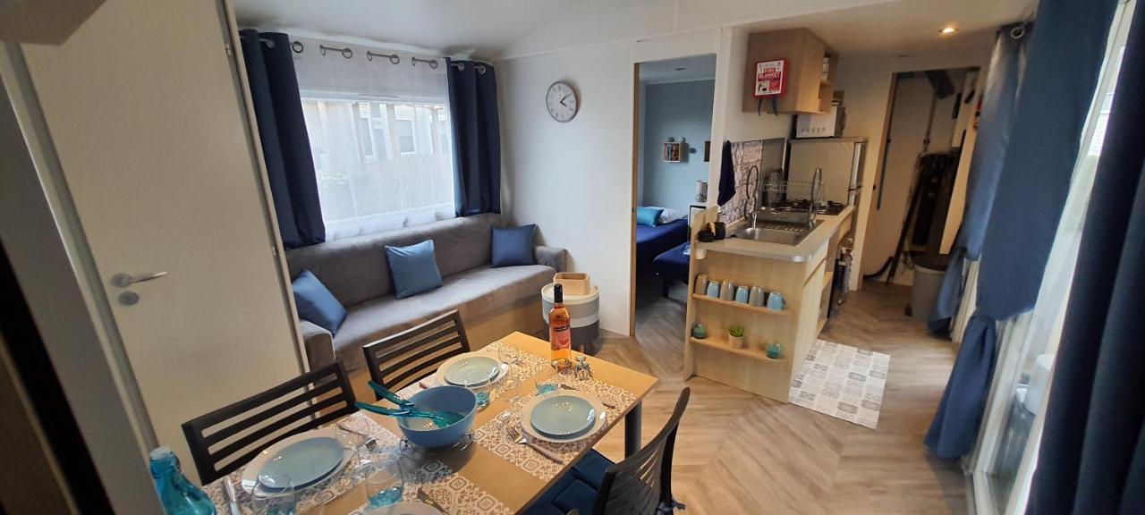Mobilhome 2Ch Climatise-Terrasse Fermee-4 Velos-Camping 4 Etoiles Les Charmettes レ・マトゥ エクステリア 写真